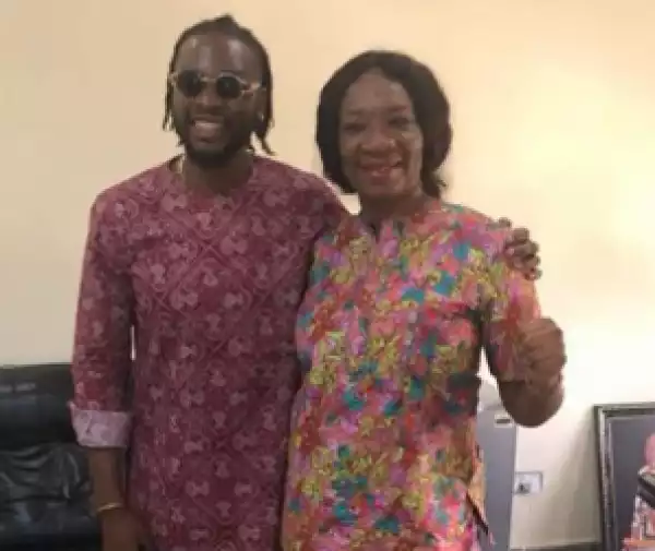 Lovely Photo Of Ex BBNaija Housemate, Teddy-A And His Mum